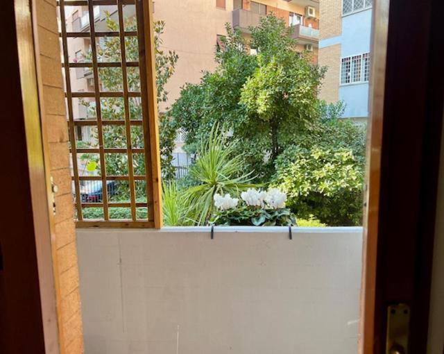 Apartament La Casa Delle Camelie Rzym Zewnętrze zdjęcie